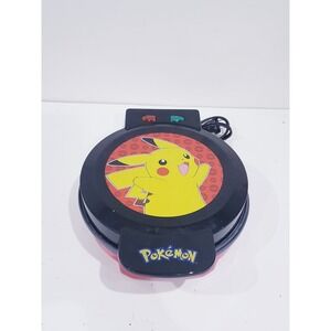 Pokemon Pikachu Waffle Maker WM1-POK-PIK - Tested & Working